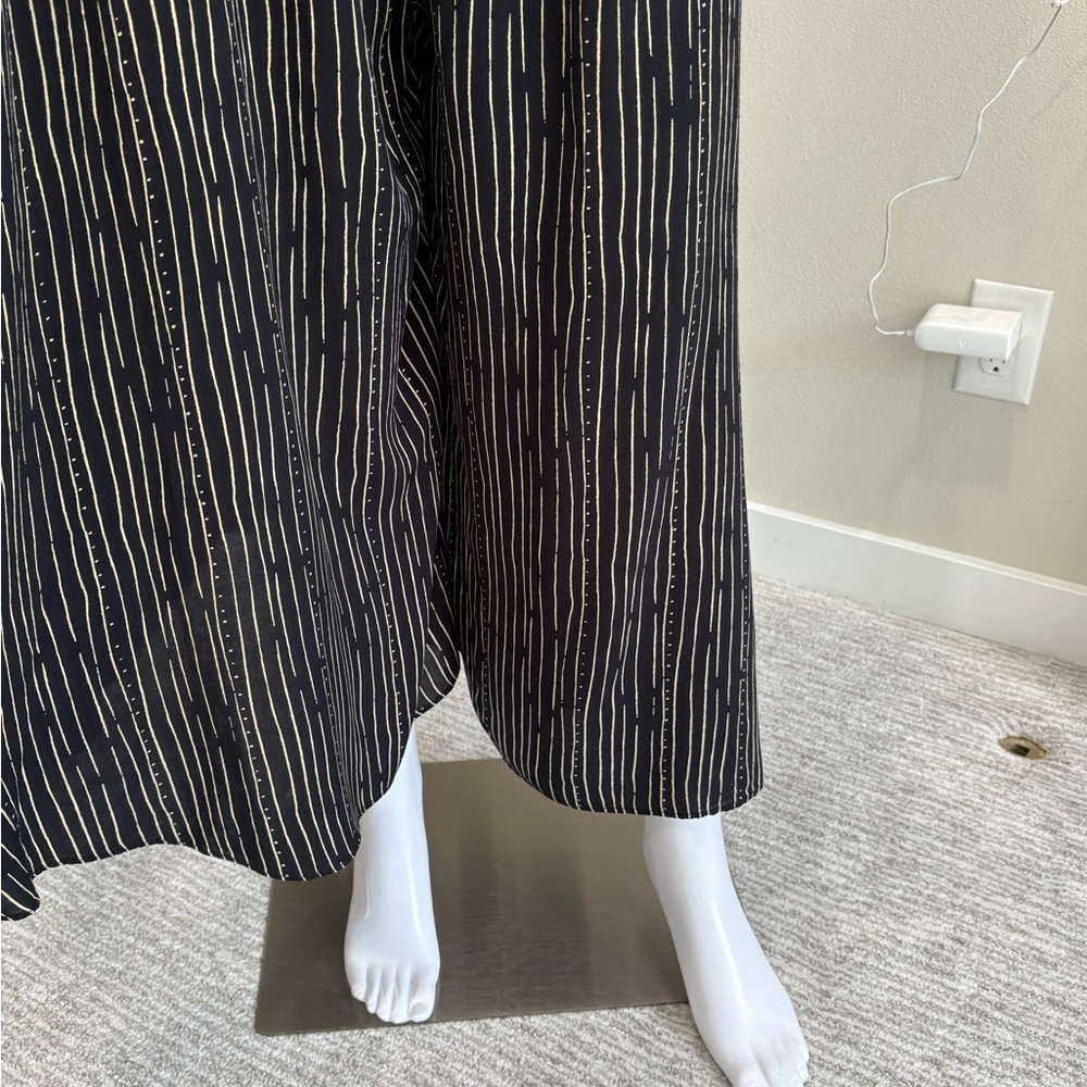 UO silence + noise Striped Wide Leg Cropped Overall Jumpsuit Size M Strappy Tank - Picture 12 of 16
